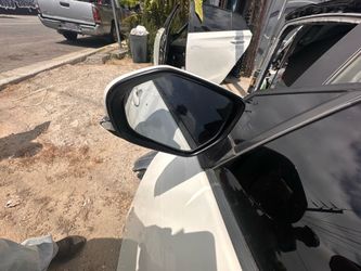 2016-2022 TOYOTA PRIUS LEFT MIRROR