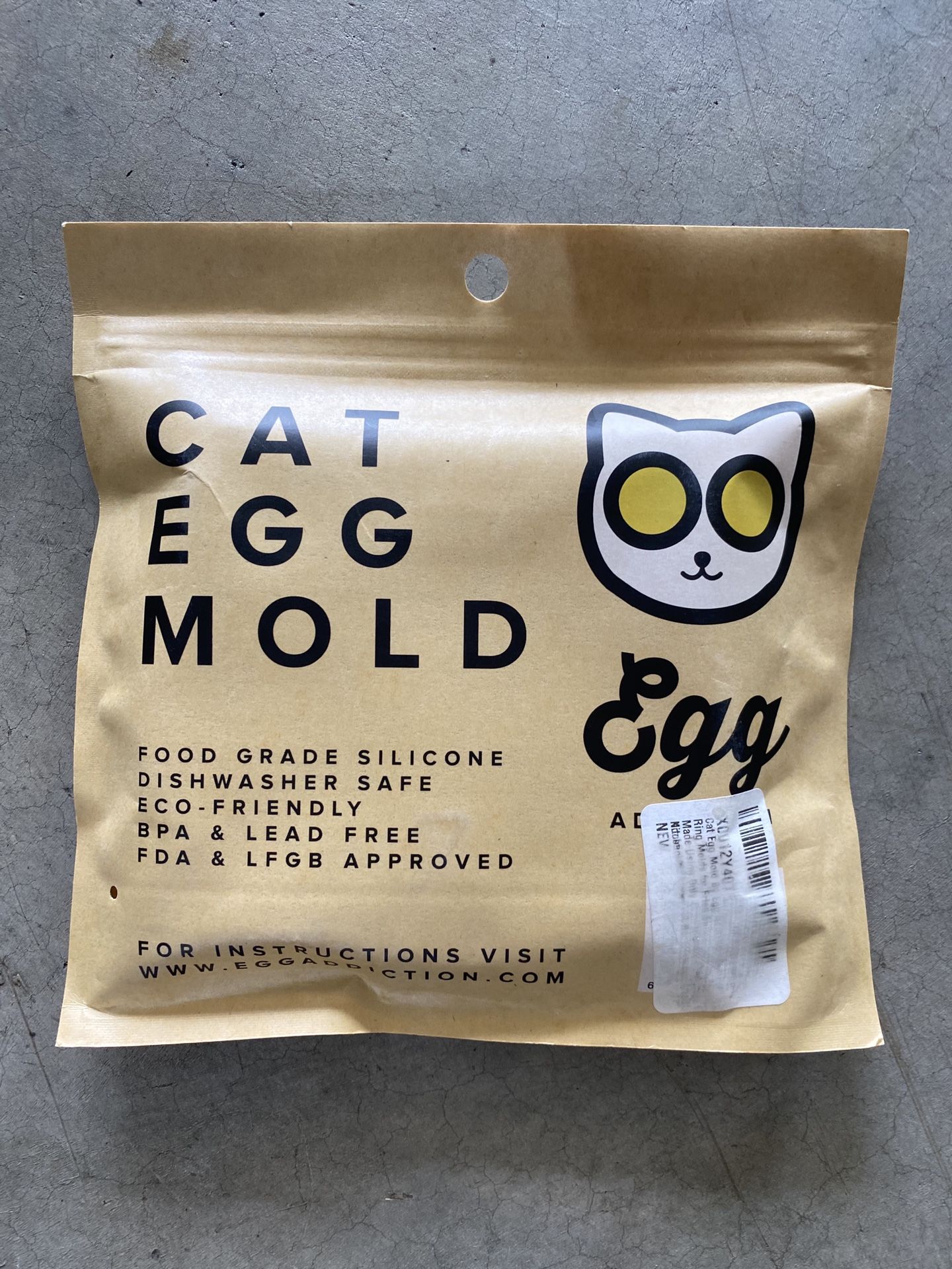 Egg Addiction cat egg mold