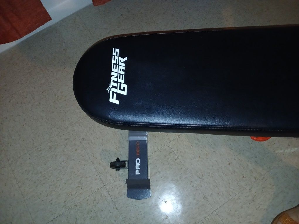 Fitness Gear PRO Ub/600 Workout Bench