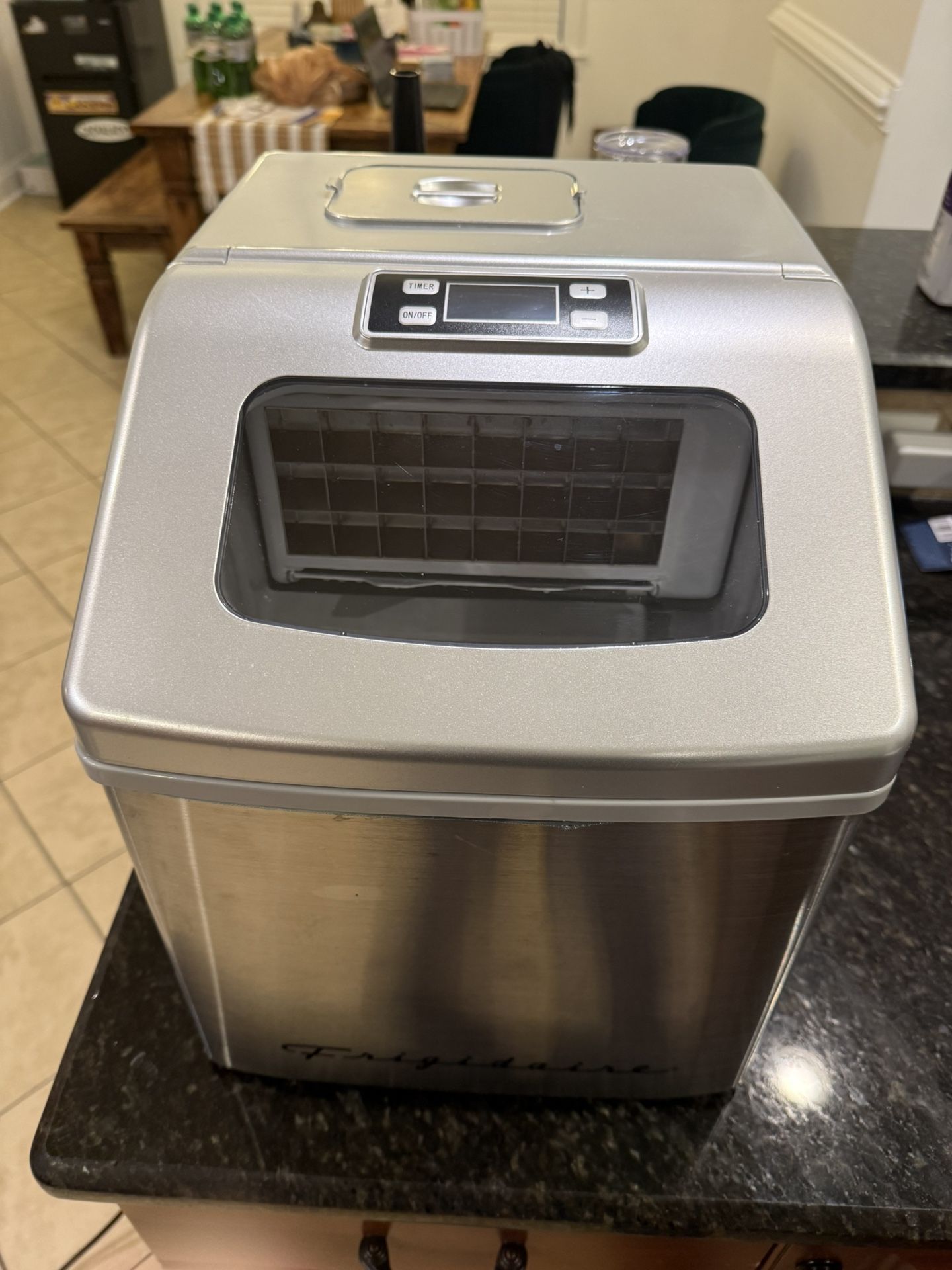 Frigidaire Ice Maker