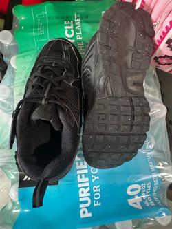 Nikes tennis shoes 👟