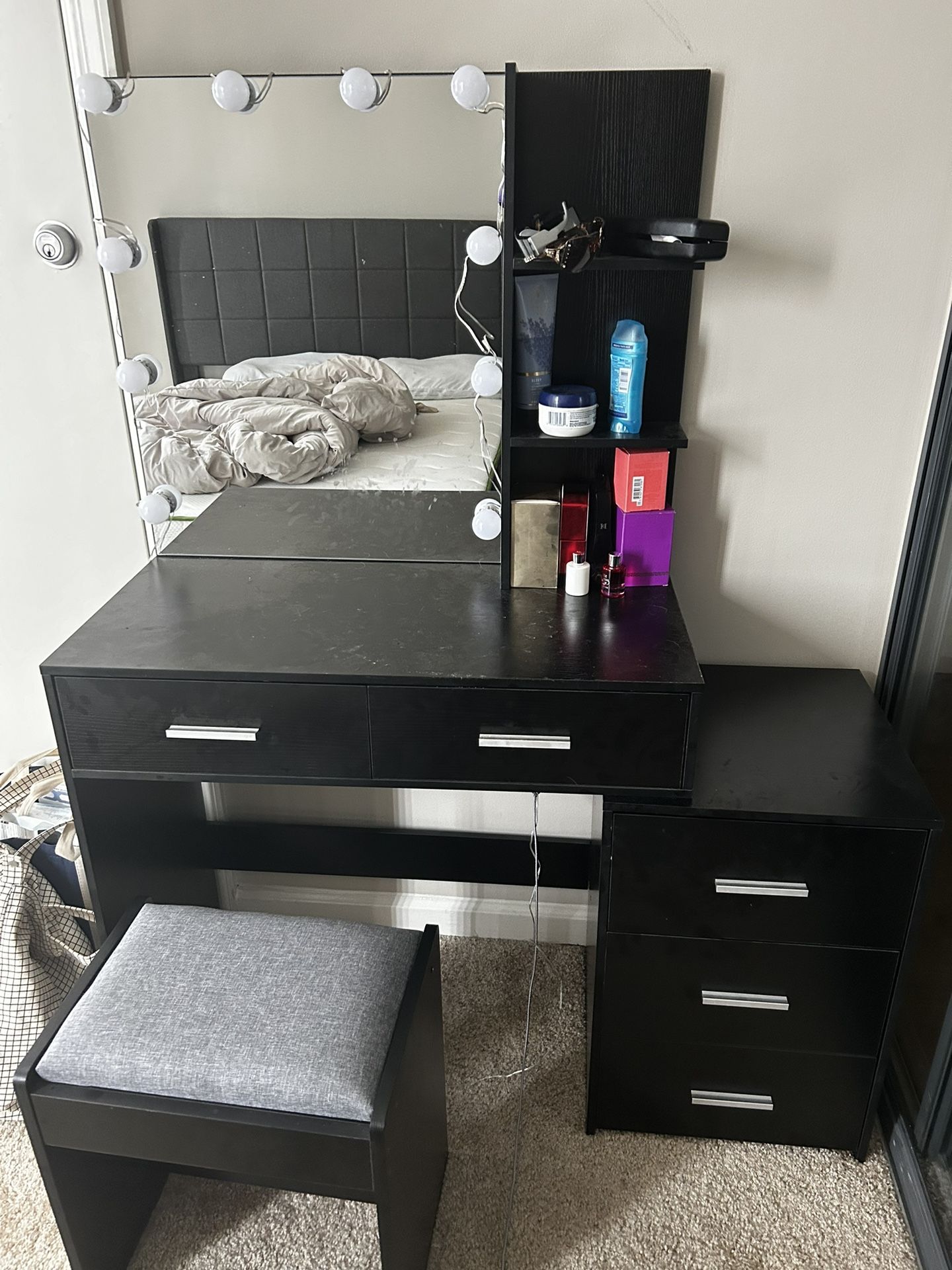 Black Makeup Vanity