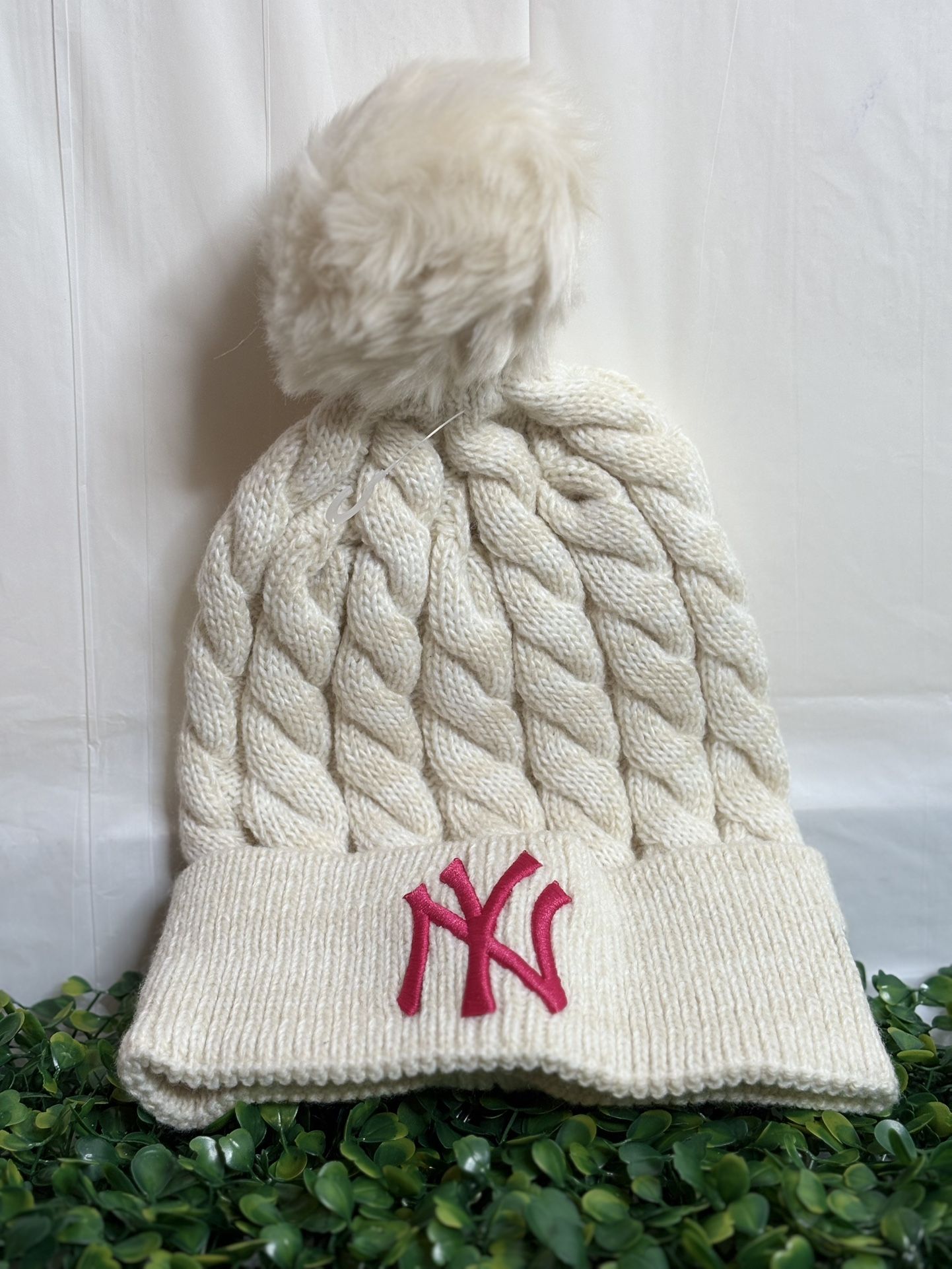 New York Yankees Tan Sport Knit Cuffed Beanie