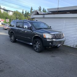 2004 Nissan Armada