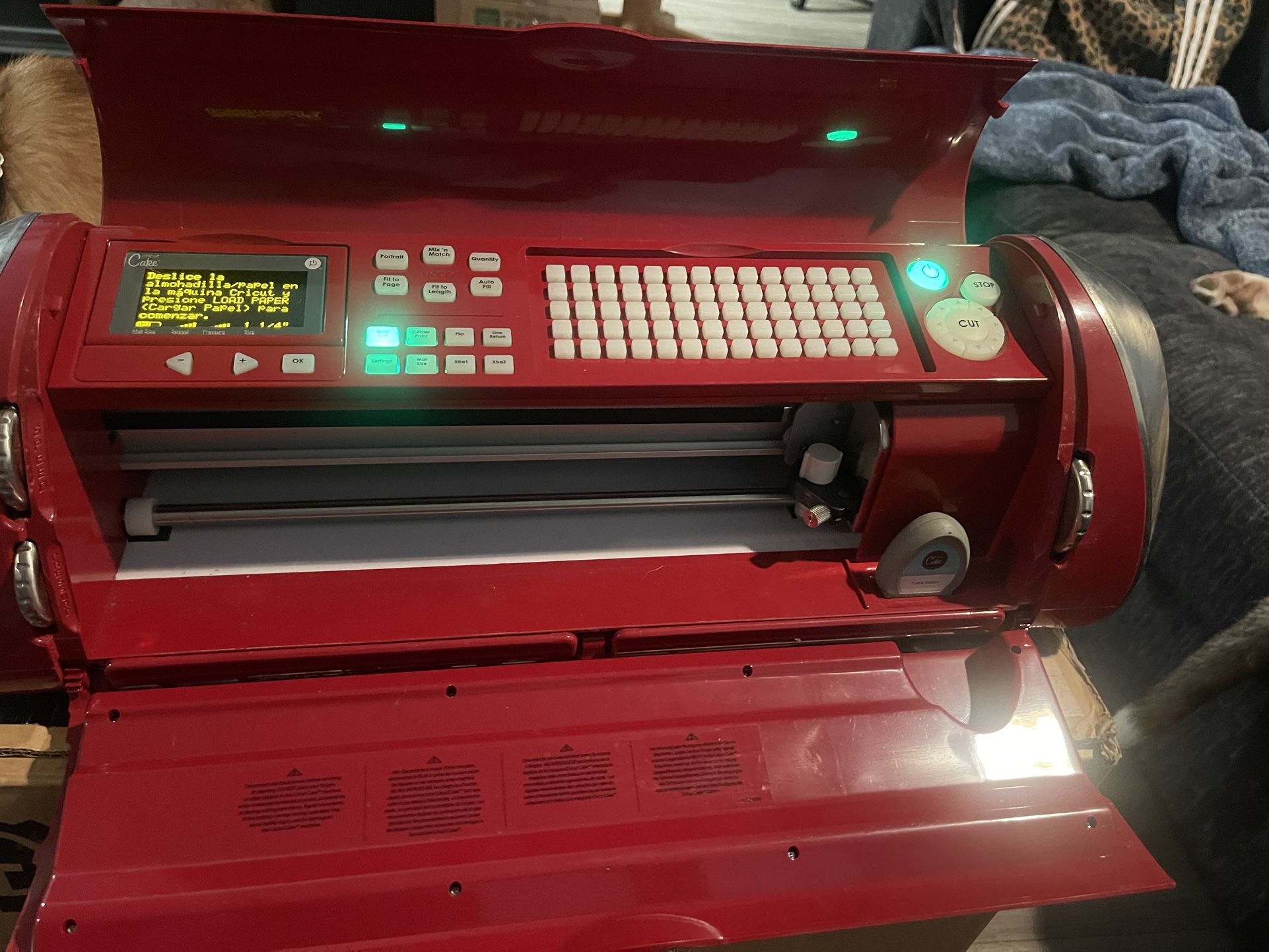 Cricut Cake Machine-Red