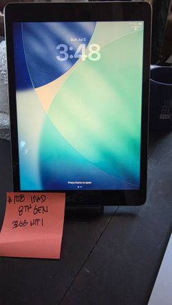 Apple ipad 8th gen 32gb wifi in excellent condition send me all offers