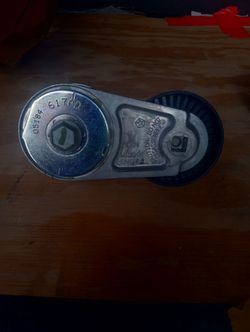 Belt tensioner