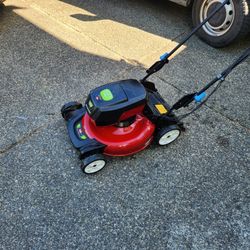 TORO Lawnmower 60 Volt