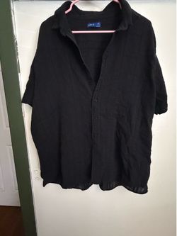 Apt 9 shirt