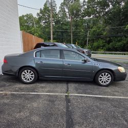 2010 Buick Lucerne CX 