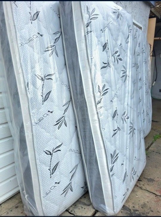 New Mattresses For Twin Size Bed Only Orthopedic Mattress || Colchones Para Cama Individual Ortopedicos ColchonDelivery Available
Matresses come in al