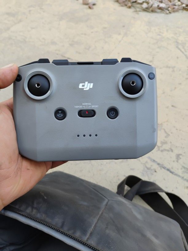 DJI Mavic Air 2 Controller