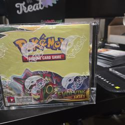 Evolving Skies Booster Box