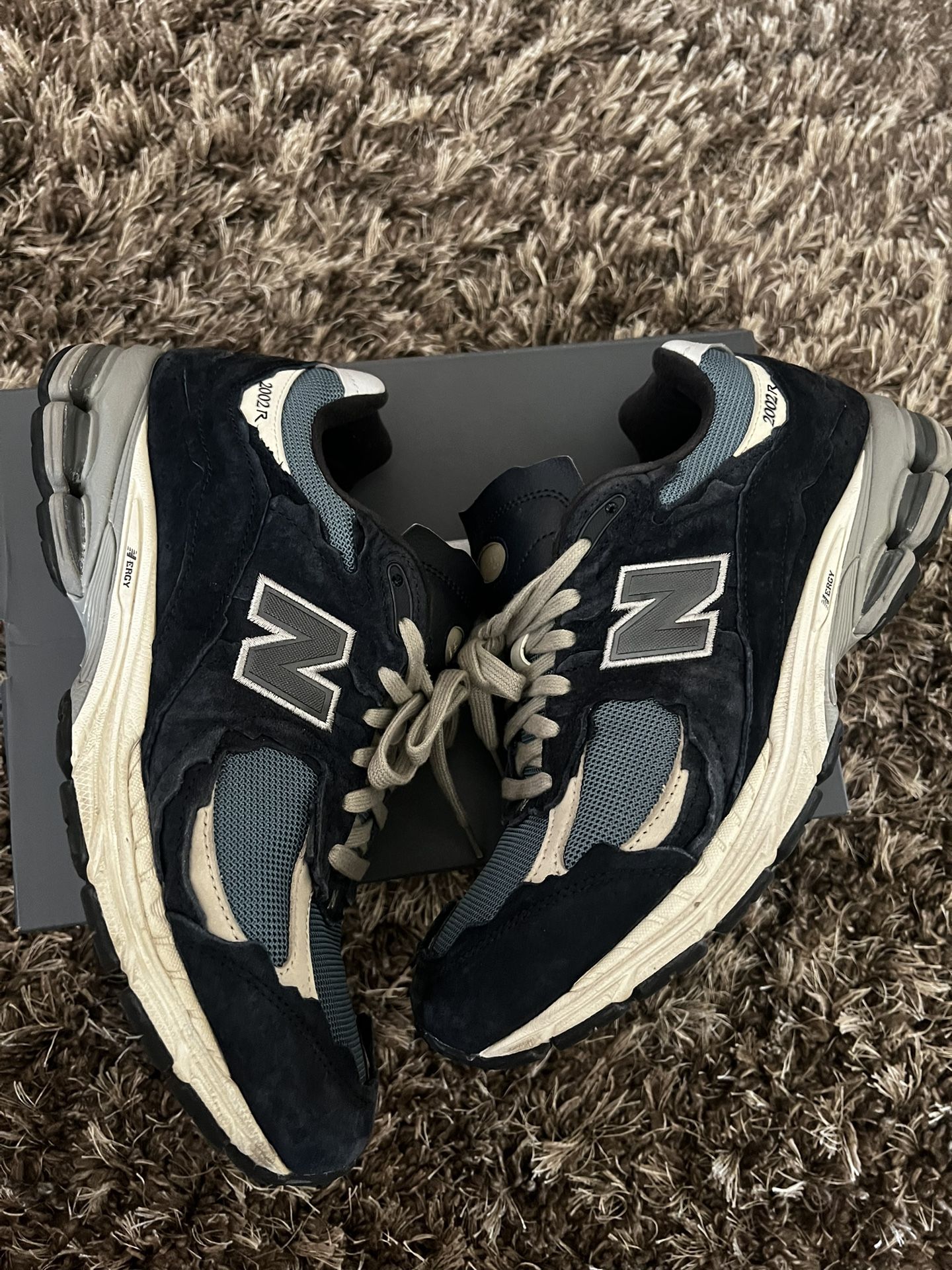 New Balance 2002r Size 10.5