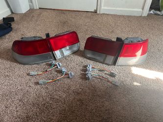 1(contact info removed) Honda civic tail lights