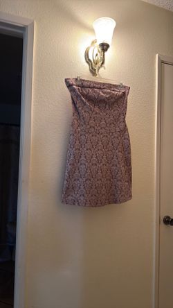 Women’s medium dress