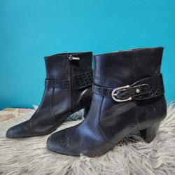 Women's High Heeled Black Boots. Size 11