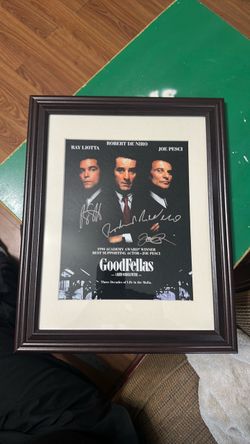 Autograph goodfellas picture no COA