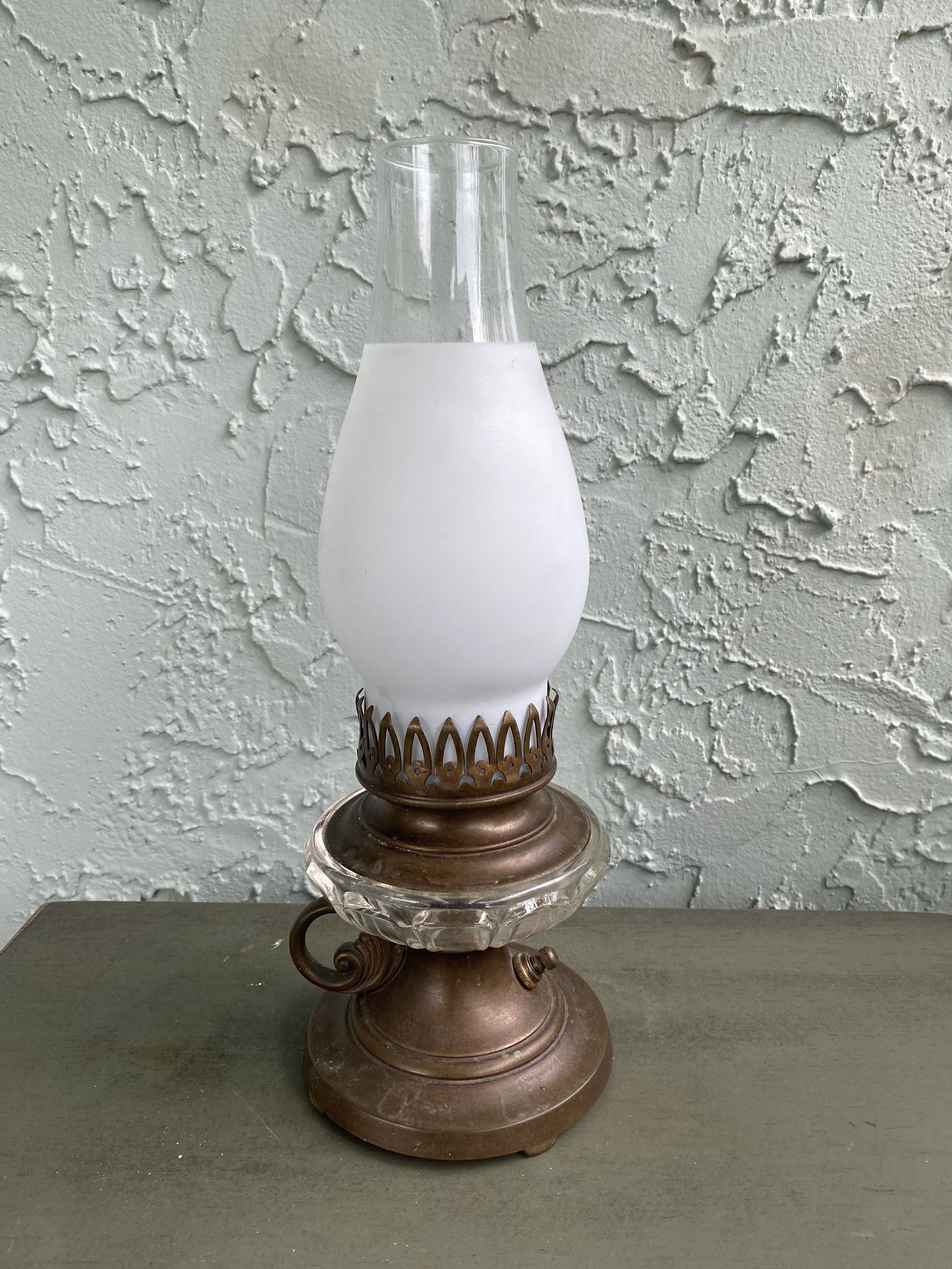Vintage Brass/Glass Finger-Loop Electrified Oil/Hurricane Lamp (Height: 12-1/2”)
