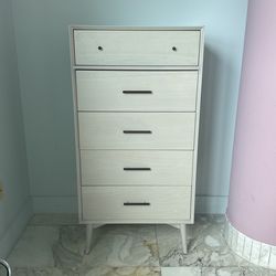 Dresser - 6 Drawers