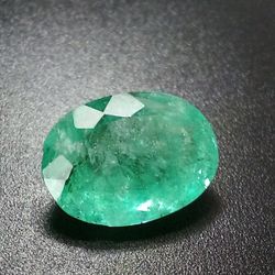 Large Emerald Origin Unknown 14.5 X 10.5mm