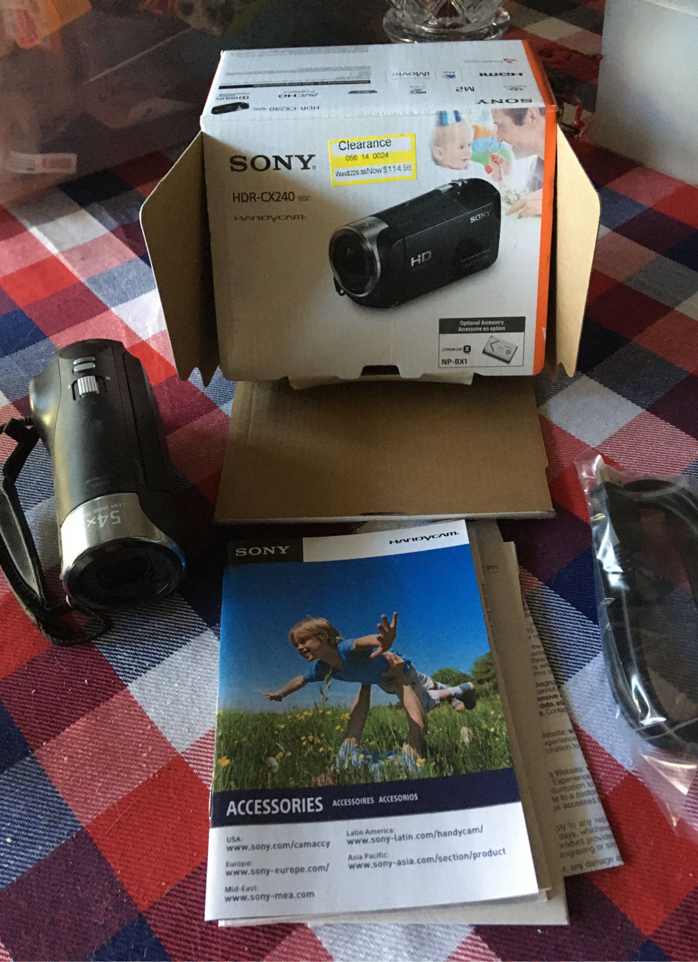 Sony HDR-CX240 handy cam camcorder
