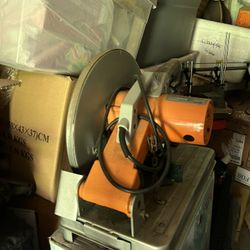 Electric Hand Saw For Cutting Metal 
