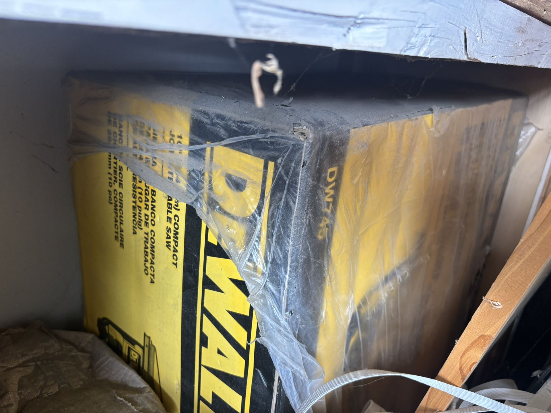Sealed Dewalt Dw745 Job Site Circular Saw