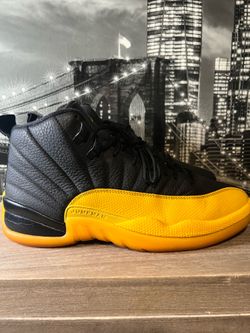 Jordan 12 University Gold Size 10 $100