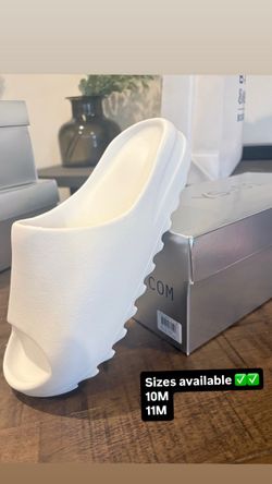 Sizes 10M & 11M YZY YS-01 White
