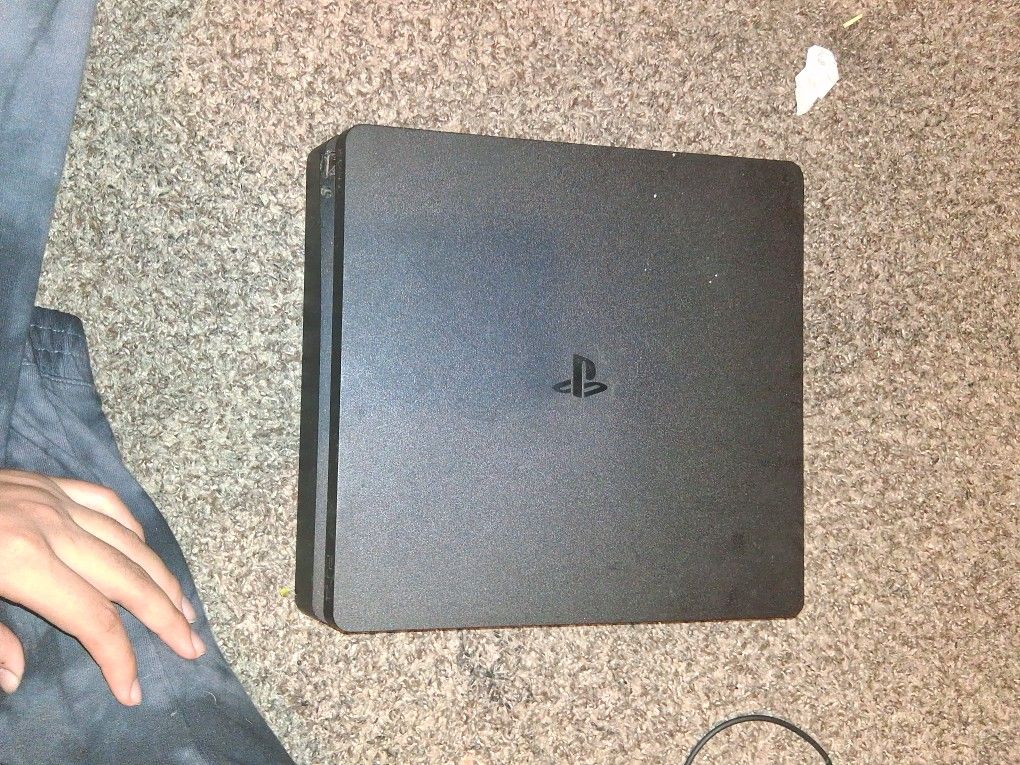 Ps4 Slim, Sony, Black