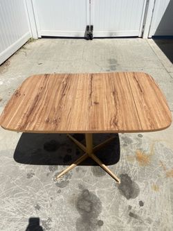 Kitchen table