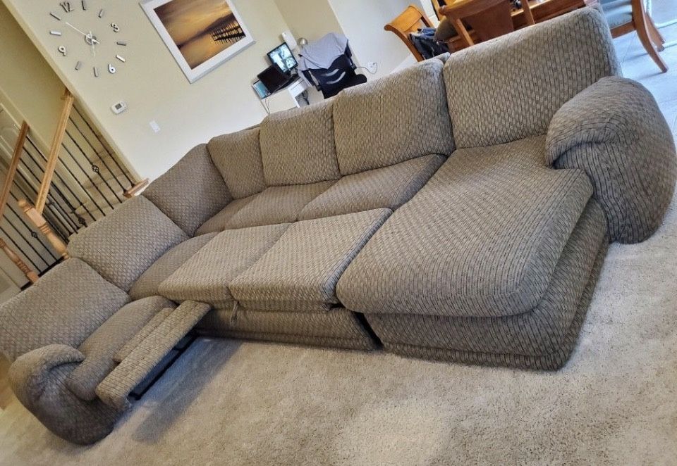 Sectional Sleeper Recliner Sofa