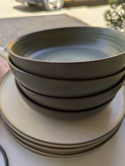 Beautiful plate sets!