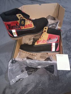 TIMBERLAND BOOTS AND SHIRT