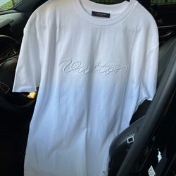 Louis Vuitton T-shirt 