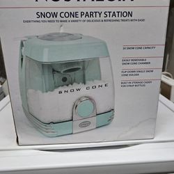 New  - Nostalgia Snow Cone Maker