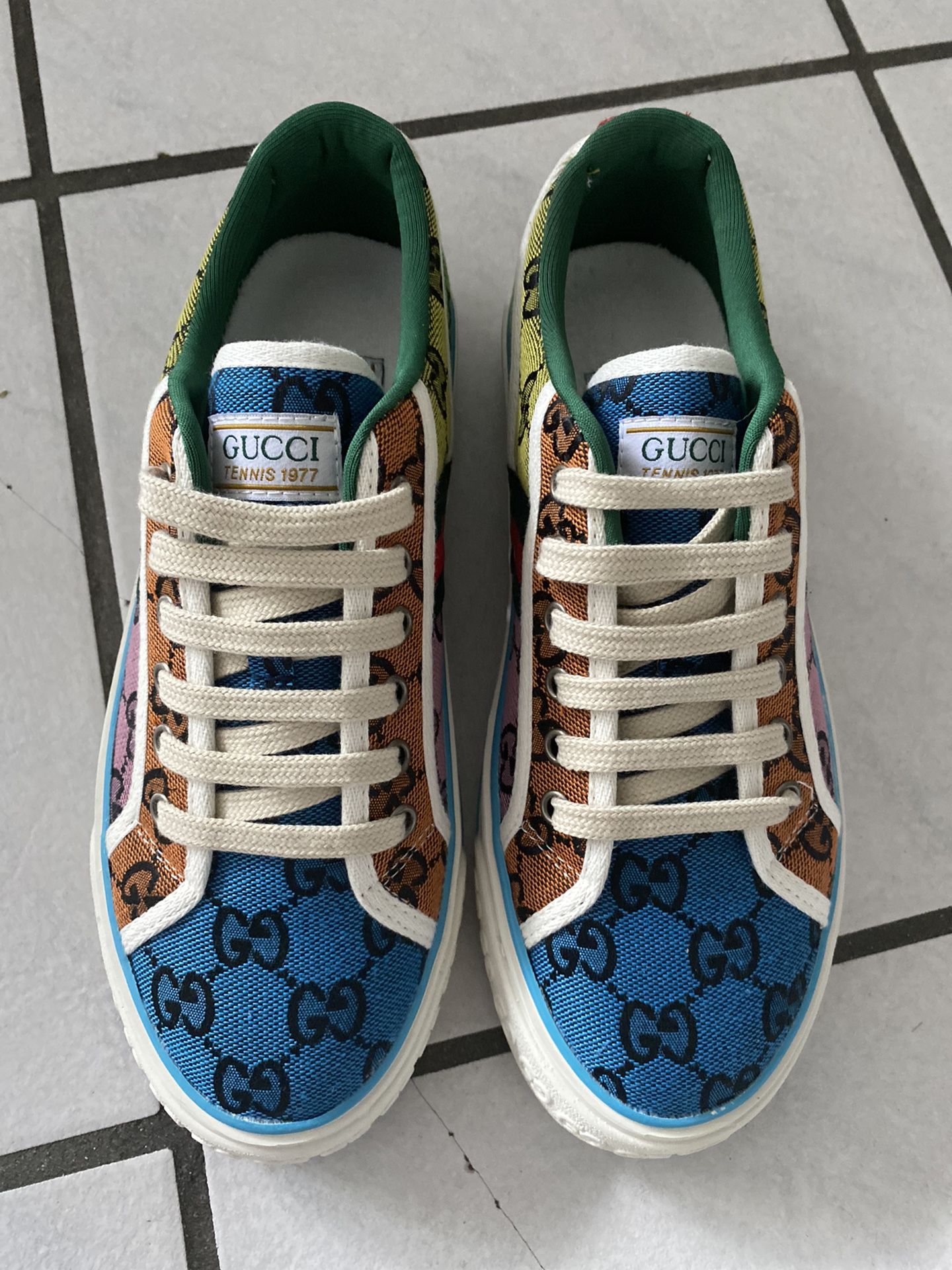Multicolor Gucci Tennis Shoes for Sale in Fort Lauderdale, FL - OfferUp