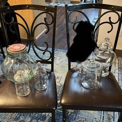 Lot of 5 beautiful apothecary jars