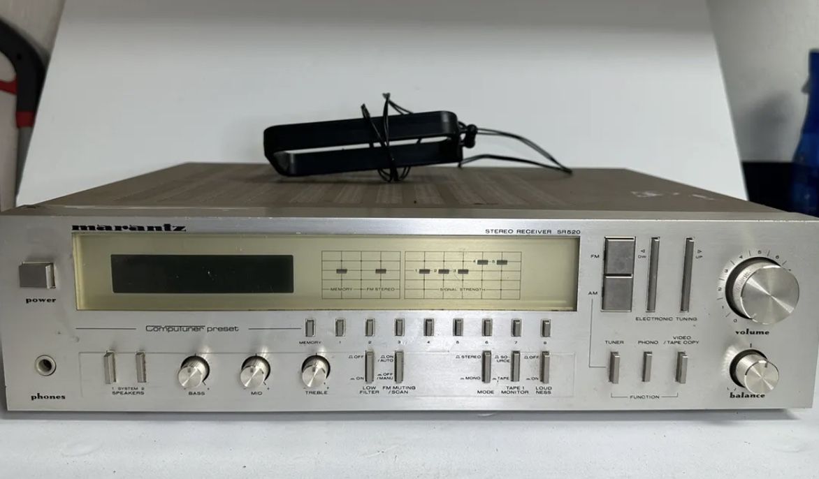 Vintage Marantz SR 520 Stereo Receiver Tested Working