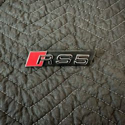 RS5 Front Grill Badge