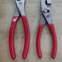 LOT 2 Mac Tools 6” Slip Joint Double Jaw Pliers P301948 & P301802 8"  RED. USED. TESTED. IN A GOOD WORKING ORDER. 