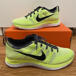 Nike Flyknit Running Shoes 