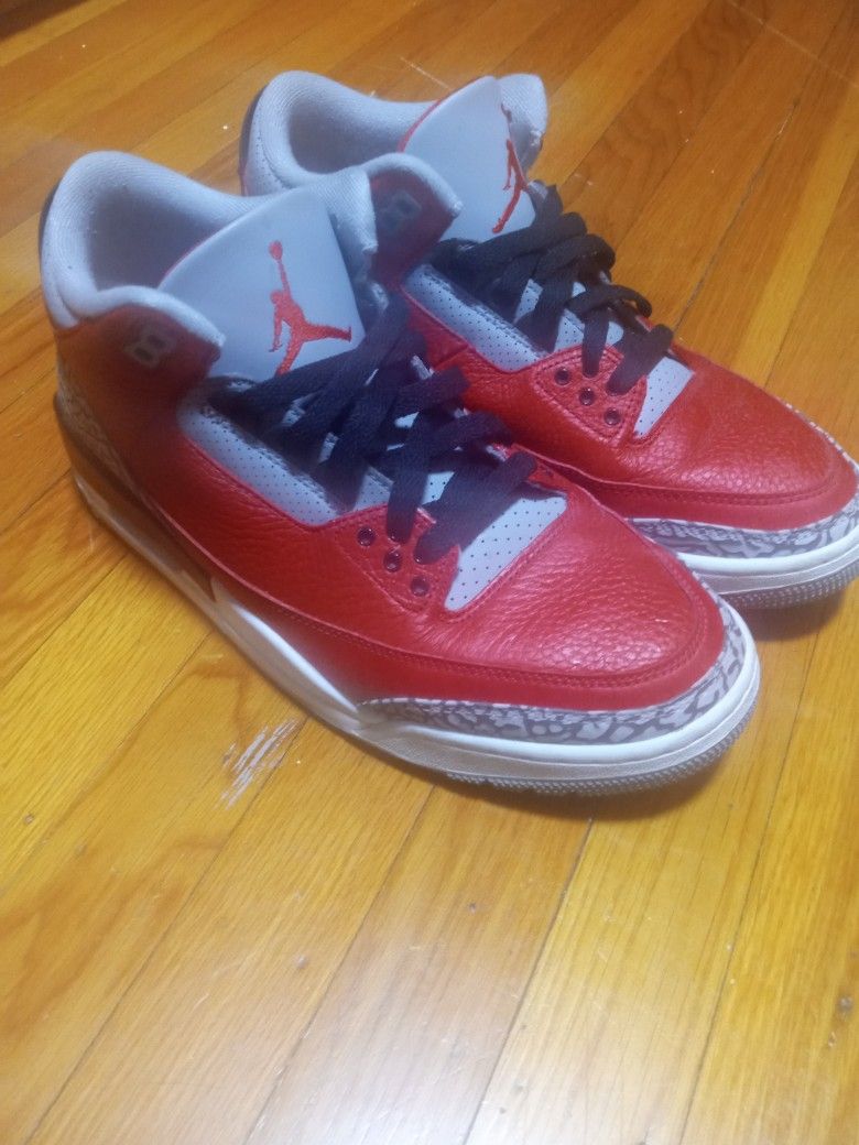 Jordan 3 Fire Red