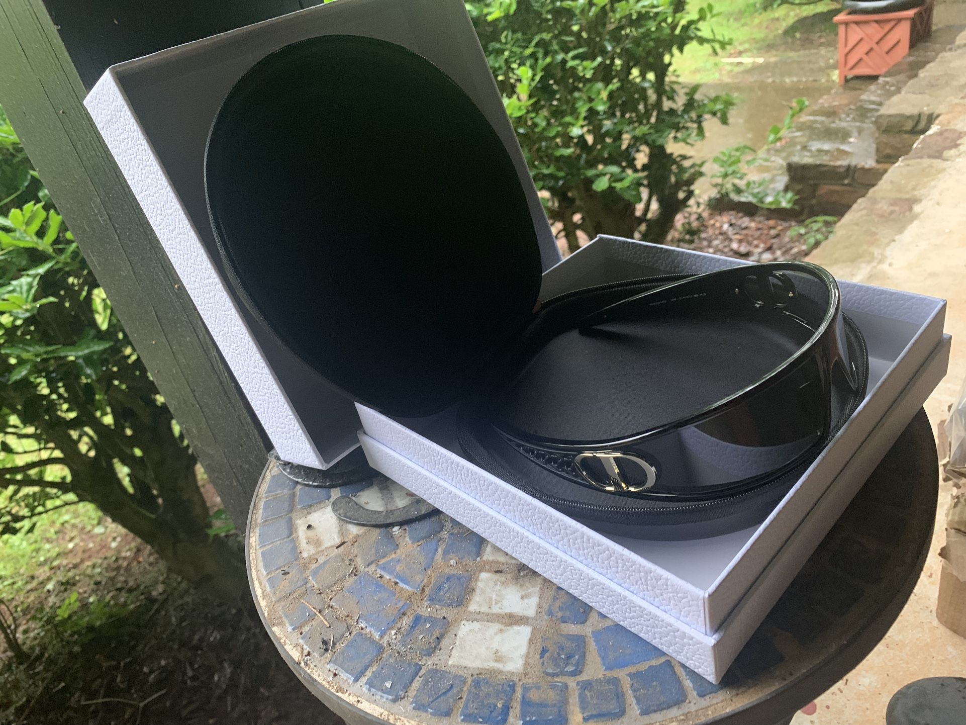 Very Dior M1U Mask Sunglasses