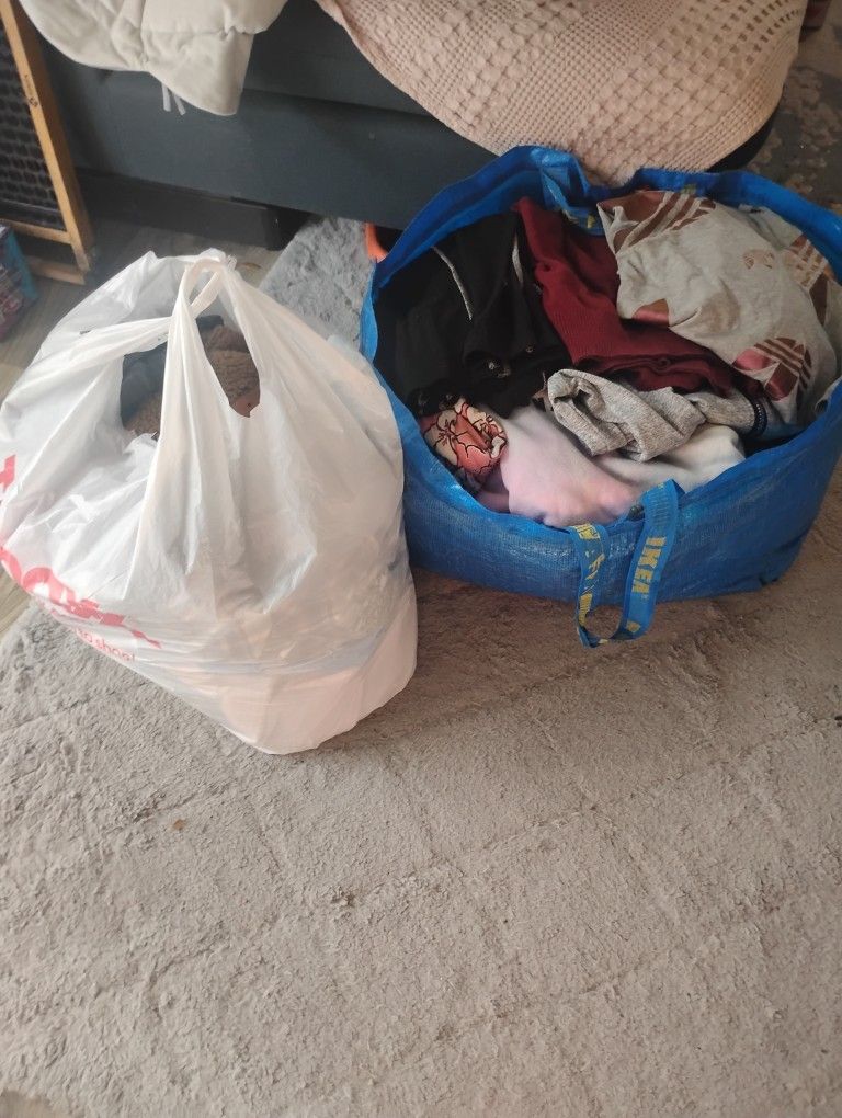 Women's Clothes