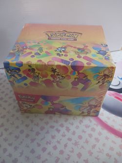 Pokemon 151 tin sealed box  (corner minor damage)