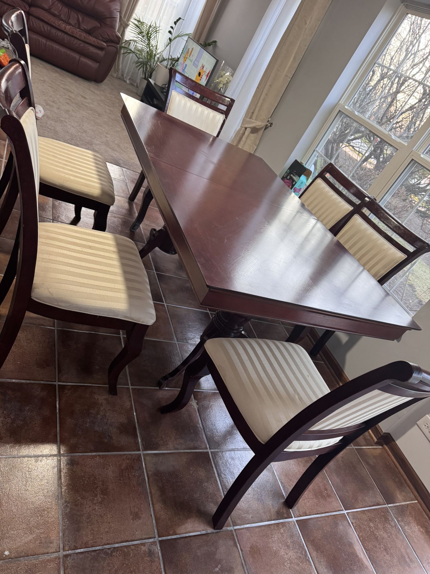 Dining Table And 8 Chairs