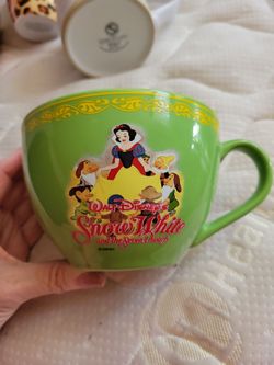 Snow white and seven dwarfs mug