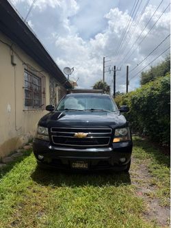 2012 chevy tahoe black